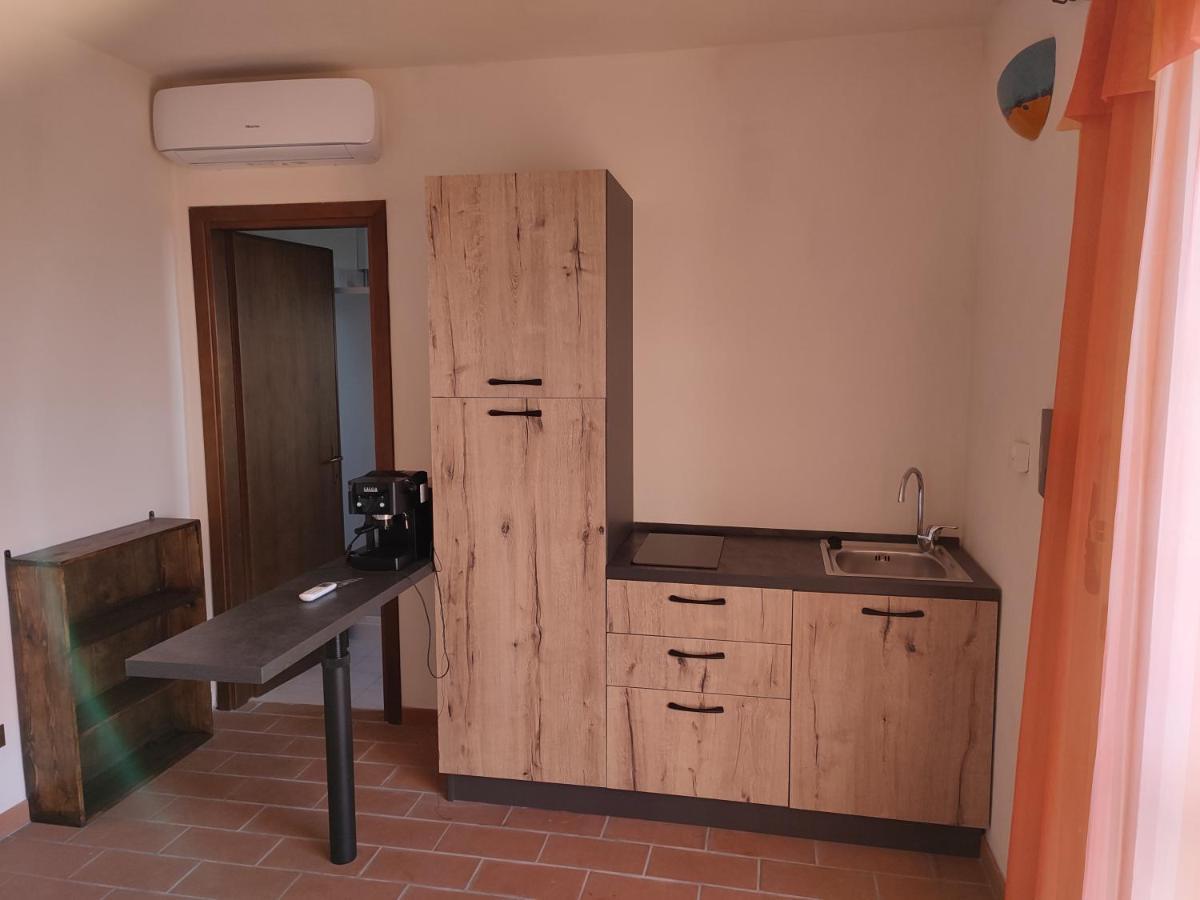B&B Casale Roshlee Gualdo Cattaneo Extérieur photo
