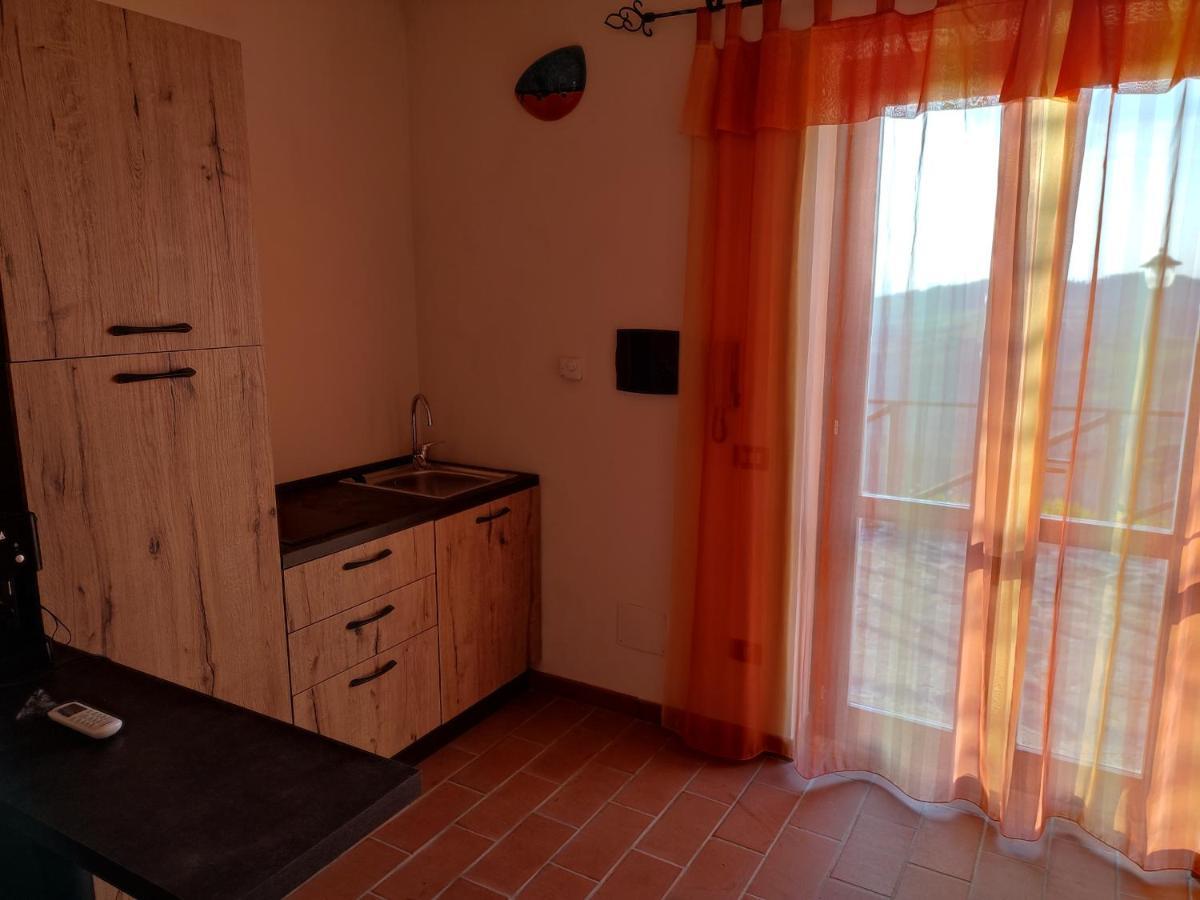 B&B Casale Roshlee Gualdo Cattaneo Extérieur photo
